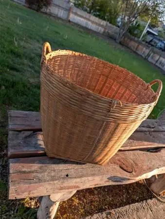 1970s large wicker basket