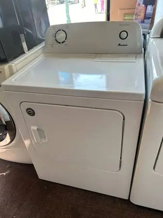 Amana White Dryer Electric – Clean and Ready