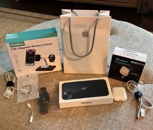 iPhone 13 128GB with Airpods, Apple Watch and accessories.