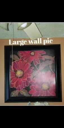 Wall pics decor different prices