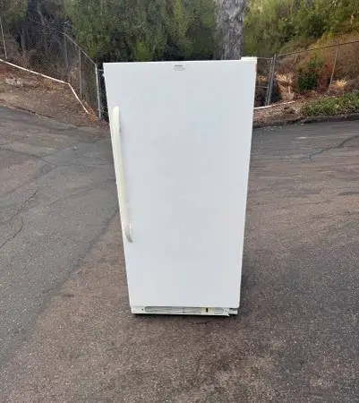 15 cubic upright freezer (free local delivery)
