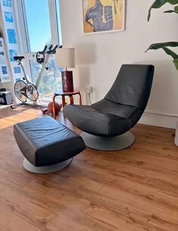 Gijs Papavoine Olivier Leather Lounge Chair & Ottoman, Montis