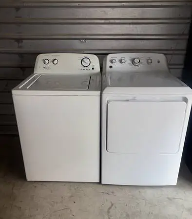 White Amana Washer And GE Electric Dryer