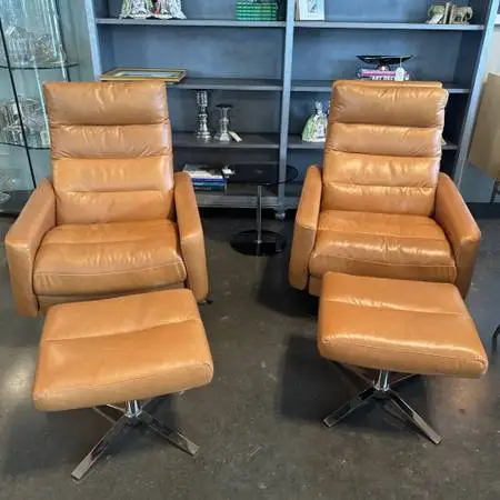 Am. Leather Swivel Chairs & Ottoman - Pair - 38X28X36.5H -AS IS