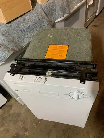 18 narrow apartment dishwasher Frigidaire
