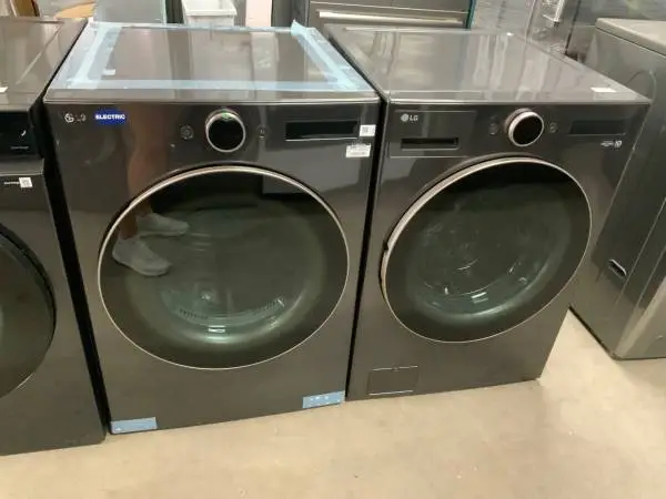 **LG BLACK STEEL FRONT LOAD, ELECTRIC WASHER DRYER SET**ON SALE NOW**