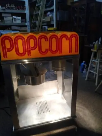 Popcorn machine