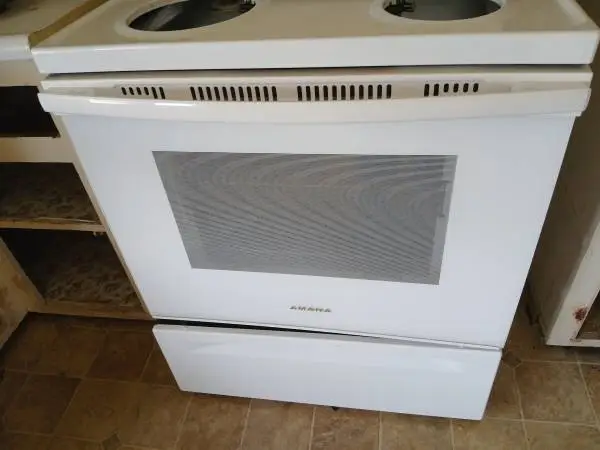Armana Oven Stove Range Like New