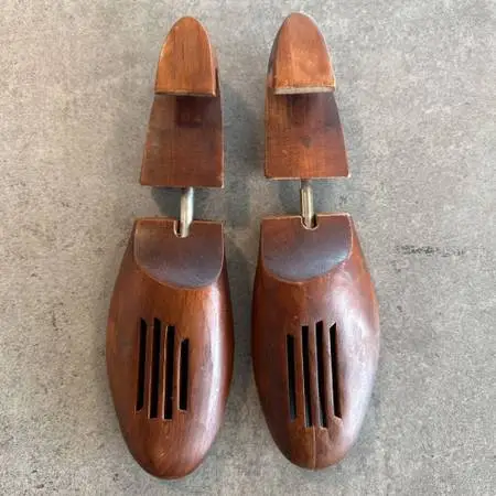 Vintage Rochester Cedar Shoe Tree Size L -Pair - 3.5X12X2H