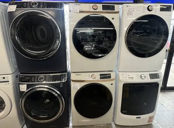 New washer,refrigerator,stove,dryer,stackable washer and dryer