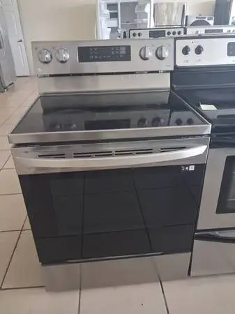 STOVE LG GLASS TOP STAINLESS STEEL