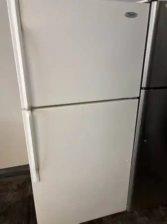 Whirlpool Bisque 18 CuFt Refrig Top Mount