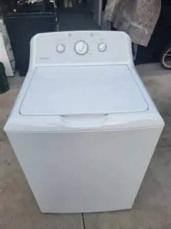 G/E Hot Point 4.2 Cubic Ft. Top Loader Washer