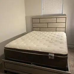 Full mattress