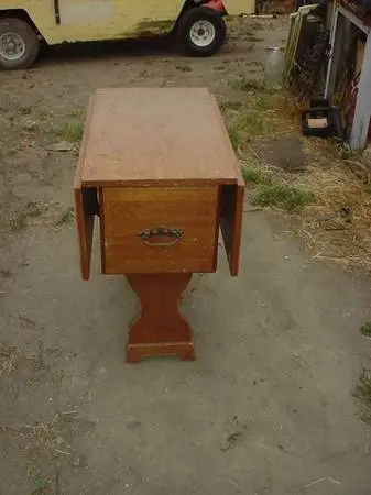drop leaf table with 1 drawer