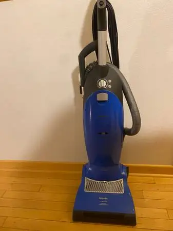 Miele S7210 Power Plus Twist Head Upright Vacuum Cleaner- Powerful