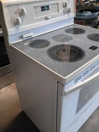 Whirlpool glass top oven range cooktop stove