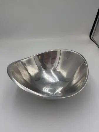 Nambe #569 Butterfly Bowl- 8.5X7.5X4.5H