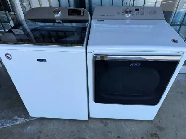 Maytag HE smart super capacity washer and gas dryer
