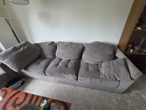 Sectional couch