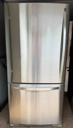 Clean & Tested Kenmore Bottom-Freezer Refrigerator Stainless — $300