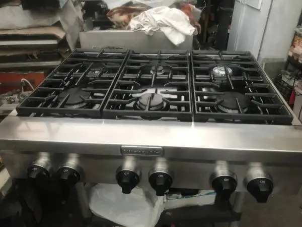 36 Kitchen aid Rangetop