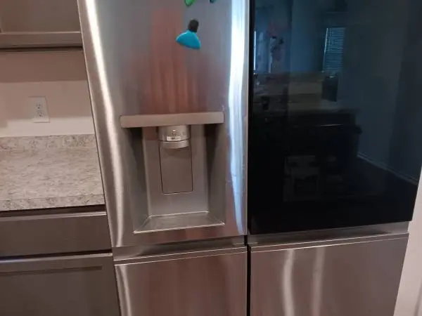 LG refrigerator