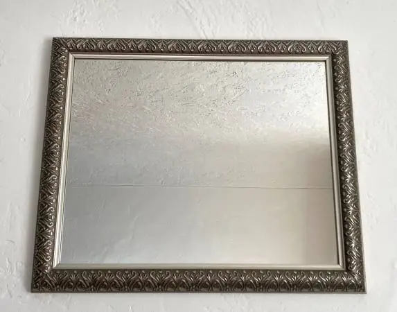 Vintage Accent Mirror by Silverwood