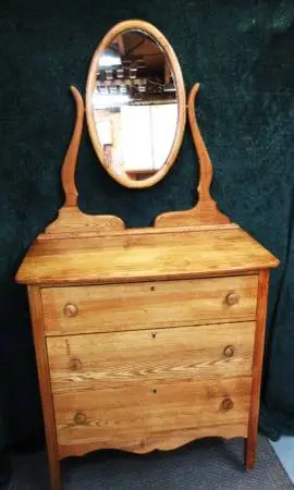 Vintage Oak Dresser (Pending)