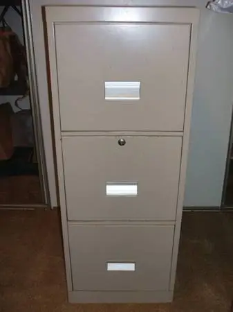 File Cabinet - 3 drawer