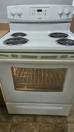 Electric Stove/Range *super clean