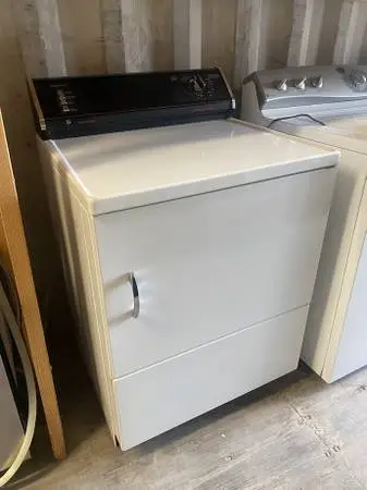 White GE Dryer Heavy Duty Large Capacity Model #DDE5900RALWH Used