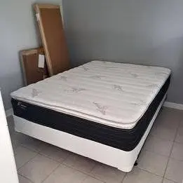 Queen mattress