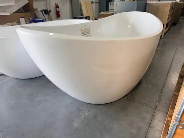 Streamline 74.8 Acrylic Flatbottom Non-Whirlpool Bathtub Glossy White