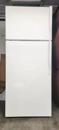 ROPER REFRIGERATOR FRIDGE EXCELLENT WORKING CONDITION