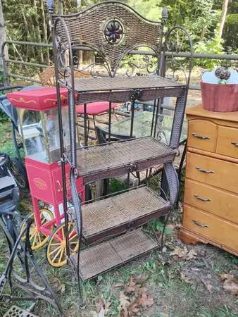 Shelf