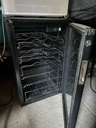Perfect working wine cooler