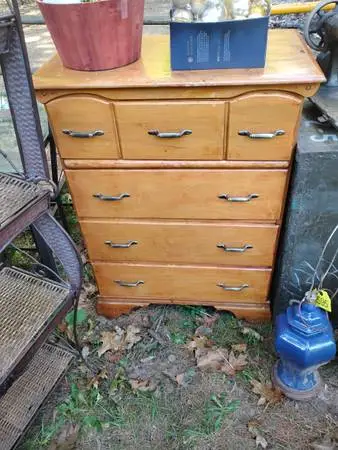 Dresser
