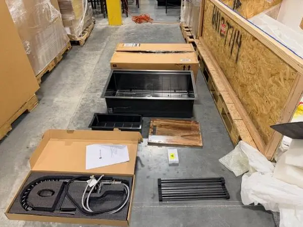 Glacier Bay 32 Undermount 18 G Gunmetal Black Stainless Steel Sink