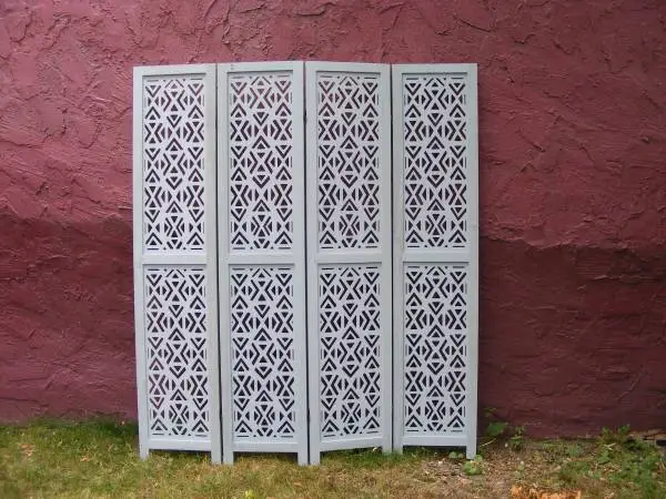 Blue wooden privacy screen
