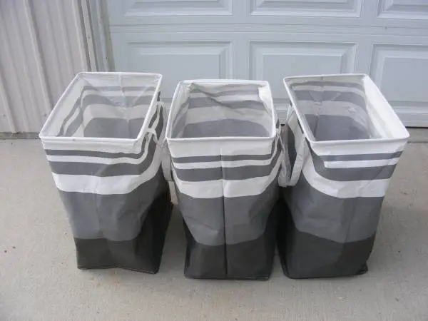 Set of 3 laundry bins