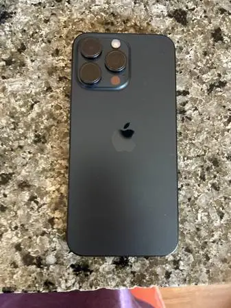 Iphone 16 pro max 512gb space 91 percentage battery