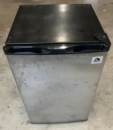 Small refrigerator
