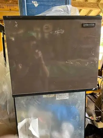 Small Dorm Refrigerator. Available for Pick Up Today