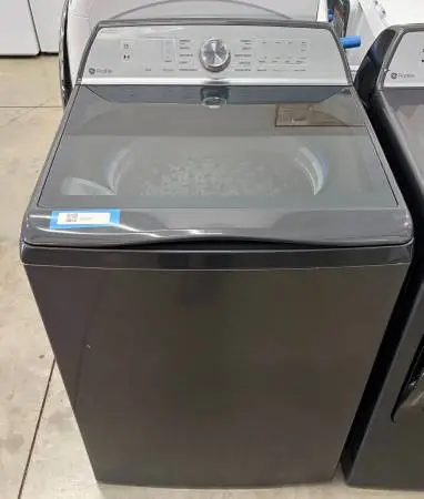 *Scratch & Dent* NEW GE Profile Smart Top Load Washer PTW600BPR1DG