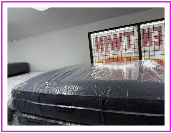 KING SIZE SIMMONS BEAUTYREST BLACK SERIES 2 (FIRM) HYBRID MATTRESS BED