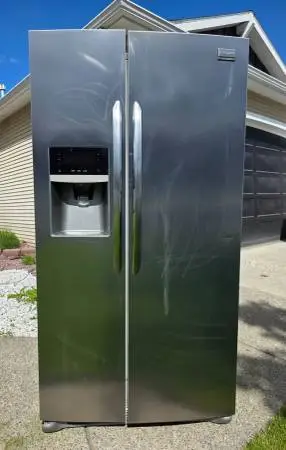 Used Refrigerator - Works Great