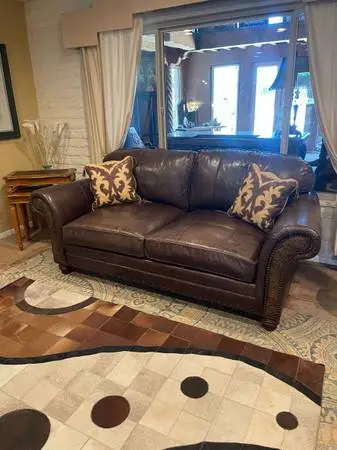 King Hickory Luxury Genuine Leather Sofa w/ Tooled Leather Detail