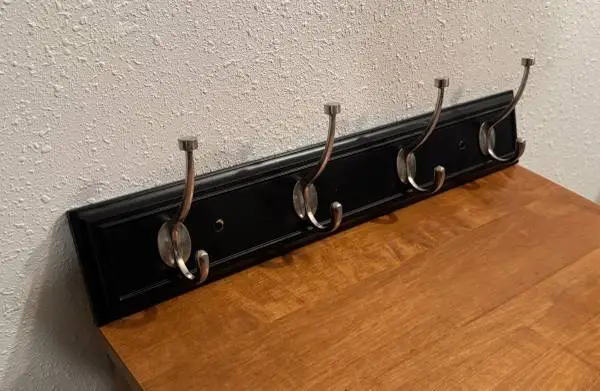 Still More Rack (s) / Stand (s) at Creative Bargains
