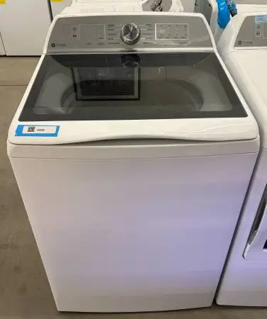 *Scratch & Dent* NEW GE Profile Smart Top Load Washer PTW600BSR1WS